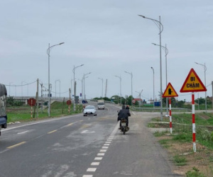 Người Hải Phòng 'bỡ ngỡ' sau ngày gỡ chốt kiểm soát COVID-19