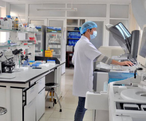 Bí thư Quảng Ninh yêu cầu làm rõ việc mua máy Realtime PCR tự động - xét nghiệm COVID-19