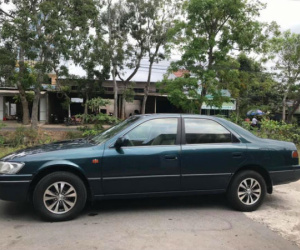 Thanh lý một loạt xe Toyota đời cũ: Camry giá khởi điểm chỉ 14,5 triệu đồng