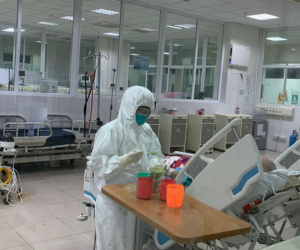 Ảnh: Bên trong khu cách ly điều trị bệnh nhân mắc Covid-19