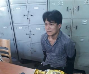 Bắt giữ đối tượng mang dao, kiếm và 4kg ma tuý