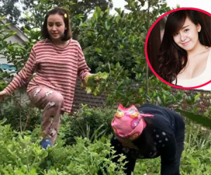 Trái ngược hình ảnh hở hang, phát ngôn táo bạo 7 năm trước, bà Tưng bỗng lột xác ăn vận giản dị cùng mẹ hái rau, nuôi gà ở quê nhà