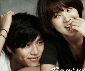 Rộ tin Song Hye Kyo quay lại với tình cũ Hyun Bin, chứng cứ rành rành được chính cô chia sẻ?