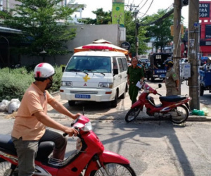 Người để chiếc vali ở quận Gò Vấp khiến đường bị phong tỏa, dân nháo nhào vì tưởng chất nổ nói gì?