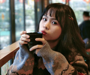 Bí quá không kịp làm bài tập hết môn, gái xinh lên mạng nhờ vả người lạ nào ngờ nhận được cái kết siêu mỹ mãn