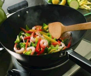 5 thói quen xấu gây bệnh, thậm chí giải phóng chất gây ung thư khi nấu ăn, ai cũng dễ mắc phải hàng ngày