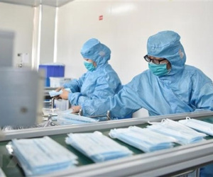 415,7 triệu khẩu trang Việt Nam xuất khẩu trong 4 tháng đầu năm đã đến những quốc gia và khu vực nào?