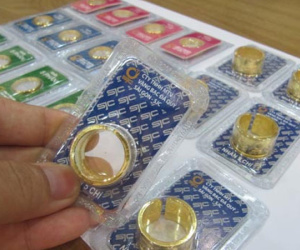 Giá vàng nhẫn rẻ hơn nhiều so với vàng SJC