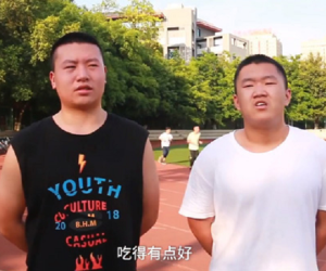 Đi học trở lại sau kỳ nghỉ dịch, học sinh khiến thầy cô hốt hoảng không nhận ra và phải đưa chỉ thị đặc biệt đến từng em