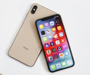 Siêu phẩm iPhone XS Max giảm giá 'sập sàn' tại Việt Nam