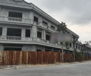 Gói hàng Nguyễn Xuân Đường gửi lên Hà Nội và những lô đất vàng tự nhận sở hữu