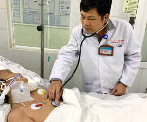 TP.HCM: Hàng loạt bệnh nhân hít sặc khi ăn uống, 3 người nguy kịch