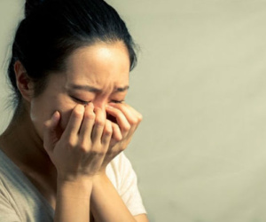 Cô gái chết lặng khi nhận được 'món quà' là cặp sừng siêu to khổng lồ của người yêu trong ngày sinh nhật