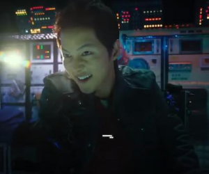 Knet dự đoán bom tấn triệu đô của Song Joong Ki cũng 'xịt' như Quân vương bất diệt của Lee Min Ho