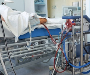 Tính đến phương án ghép phổi cho nam phi công người Anh