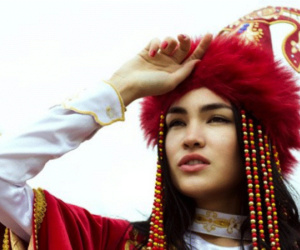 Chuyện éo le ở xứ sở vó ngựa và thảo nguyên: Phụ nữ càng xinh đẹp thông minh càng dễ ế chồng, chịu áp lực khủng khiếp vì sức ép kết hôn trước 29 tuổi