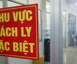 Vào viện 4 ngày, người phụ nữ mắc COVID-19 sốt cao liên tục, phải thở oxy