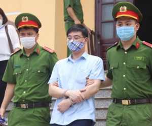 Cựu thượng tá công an phủ nhận phạm tội trong vụ án gian lận điểm thi