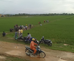 Giúp vợ kéo lúa chạy mưa, người đàn ông bị sét đánh tử vong