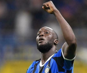 Man Utd bị chê không biết dùng Lukaku