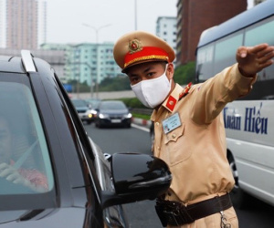 Từ 15/5, CSGT dừng xe kiểm tra không cần chỉ ra lỗi vi phạm ban đầu