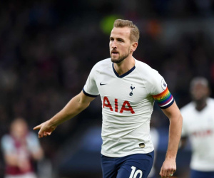 Tên Harry Kane xuất hiện trên áo CLB cũ với tư cách nhà tài trợ