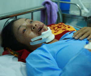 Nhiều cặp vợ chồng thoát chết trong vụ sập công trình làm 10 người tử vong ở Đồng Nai
