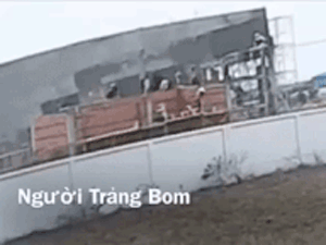 Kinh hoàng khoảnh khắc bức tường đổ sập khiến 10 người chết, nhiều người bị thương ở Đồng Nai