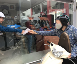 Phát tài sau một đêm nhờ bán bảo hiểm ô tô, xe máy