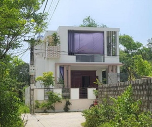 Hộ cận nghèo ở nhà 1,5 tỷ đồng - 'Lộ' chuyện sáp nhập các hộ nghèo để đạt nông thôn mới