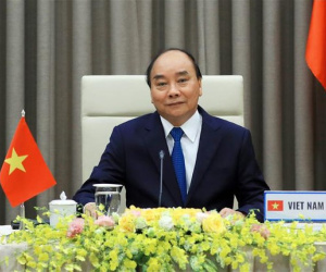Thủ tướng Nguyễn Xuân Phúc nhấn mạnh 'chống dịch như chống giặc' trước WHO