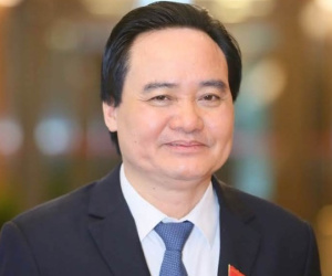 Chủ tịch tỉnh kiêm hiệu trưởng là 'tình huống đặc biệt'
