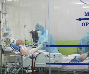 Bệnh nhân phi công lọc máu trở lại