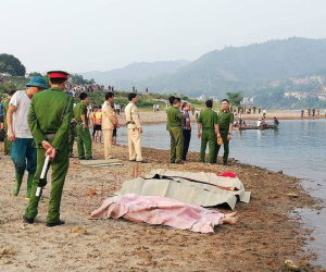 3 học sinh tử vong khi đi tắm suối