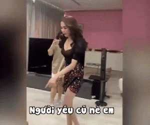 Được Ngọc Trinh tặng quà sinh nhật khủng nhưng Diệu Nhi vẫn dùng dằng, hóa ra do đòi đàn chị 'báu vật' này nhưng bất thành