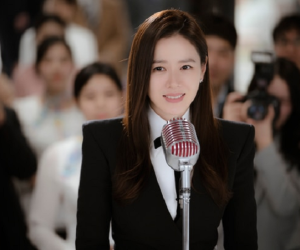 Netizen Hàn tự hào khi Son Ye Jin nổi tiếng toàn cầu nhờ 'Hạ cánh nơi anh'