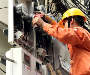 EVN lên tiếng về thông tin tiền lương lãnh đạo tăng 37%, người lao động tăng 4%