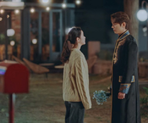 Quân Vương Bất Diệt lộ cái kết bi thương: Lee Min Ho lướt qua 'vương phi' Kim Go Eun như kẻ lạ