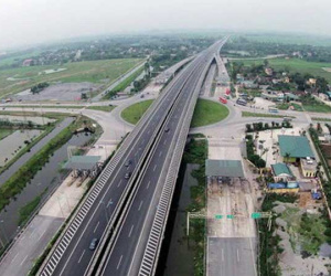 Chính phủ trình Quốc hội 3 phương án dự án đường cao tốc Bắc - Nam