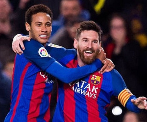 Cựu chủ tịch Barca: 'Neymar chỉ kém tài Messi'