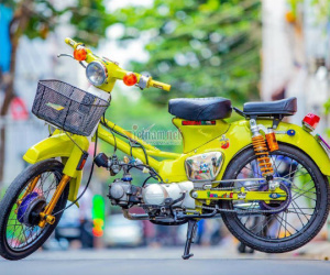 Honda Cub 78 giá 800 nghìn 'lột xác' tuyệt đẹp qua tay nam sinh 9x