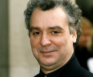 Diễn viên huyền thoại Michael Angelis qua đời ở tuổi 68
