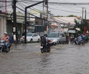 Một người bị sét đánh tử vong trong mưa giông khủng khiếp ở Cần Thơ