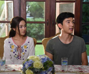 Đến nhà hàng xóm ăn sinh nhật, chồng lên mặt bảo: 'Nhìn vợ anh ấy mà học', ai dè lúc sau lại bị ngượng 'chín mặt'