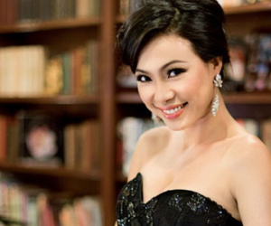'Hoa hậu giàu nhất Việt Nam' Ngô Mỹ Uyên lần đầu tiết lộ cuộc sống với ông xã người Ý