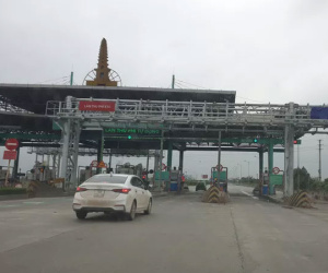 Sau khi Bộ trưởng bộ GTVT tự 'nghiêm khắc phê bình': Chuyên gia bàn giải pháp 'gỡ khó' thu phí không dừng