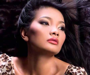 Cuộc sống của 'nữ hoàng cảnh nóng' Kiều Trinh