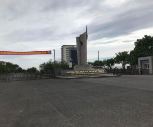 Nam sinh trường Đại học Sư phạm Kỹ thuật rơi từ tầng cao xuống đất tử vong
