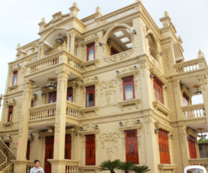 Sự thật về biệt thự dát vàng từ trong ra ngoài và dàn siêu xe hoành tráng của đại gia Vũng Tàu