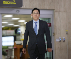 Cơ quan công tố Hàn Quốc xin lệnh bắt 'thái tử' Samsung Lee Jae-yong
